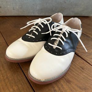 Eastland Women's Sadie Oxford Black/White